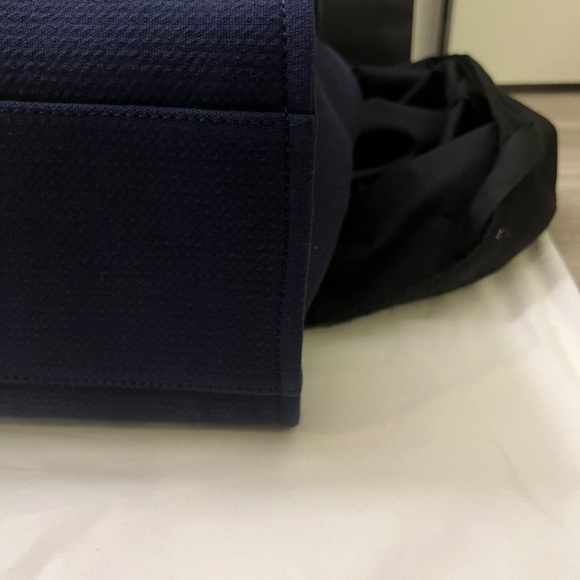 *SOLD* CHANEL DEAUVILLE LARGE TOTE - Picture 10 of 16